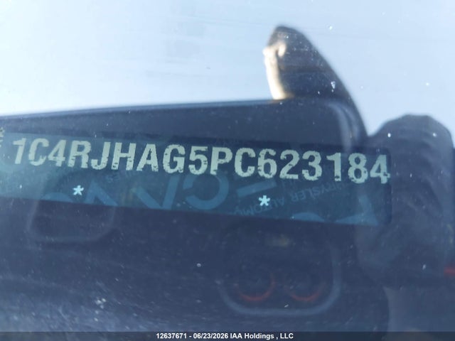 1C4RJHAG5PC623184 Jeep Grand Cherokee Altitude