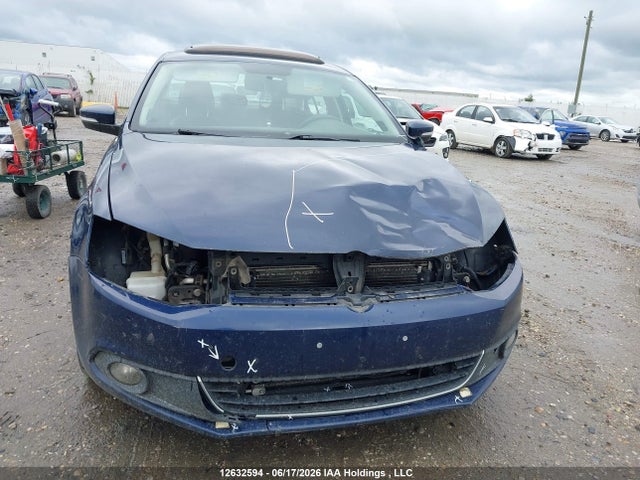 2013 Volkswagen Jetta 2.0 Tdi Highline მანქანა იყიდება აუქციონზე, vin: 3VWLL7AJ2DM383072, აუქციონის ნომერი: 12632594