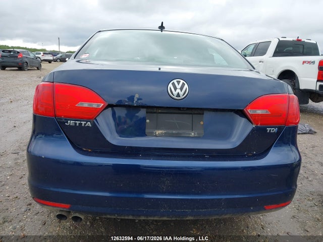 2013 Volkswagen Jetta 2.0 Tdi Highline მანქანა იყიდება აუქციონზე, vin: 3VWLL7AJ2DM383072, აუქციონის ნომერი: 12632594