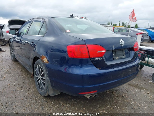 2013 Volkswagen Jetta 2.0 Tdi Highline მანქანა იყიდება აუქციონზე, vin: 3VWLL7AJ2DM383072, აუქციონის ნომერი: 12632594