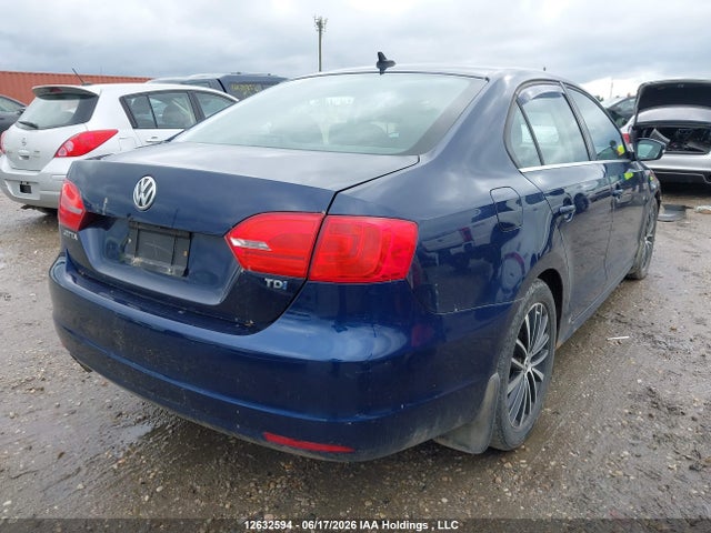 2013 Volkswagen Jetta 2.0 Tdi Highline მანქანა იყიდება აუქციონზე, vin: 3VWLL7AJ2DM383072, აუქციონის ნომერი: 12632594
