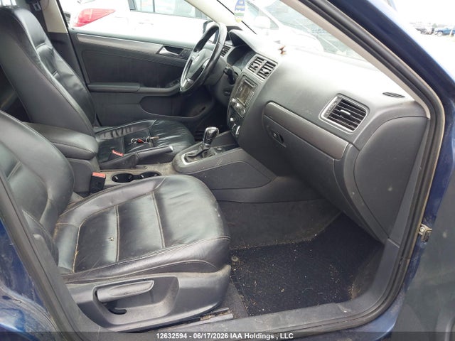 2013 Volkswagen Jetta 2.0 Tdi Highline მანქანა იყიდება აუქციონზე, vin: 3VWLL7AJ2DM383072, აუქციონის ნომერი: 12632594