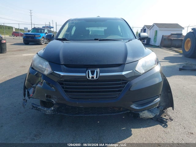 2018 Honda Hr-v Lx მანქანა იყიდება აუქციონზე, vin: 3CZRU5G37JM100260, აუქციონის ნომერი: 12642650