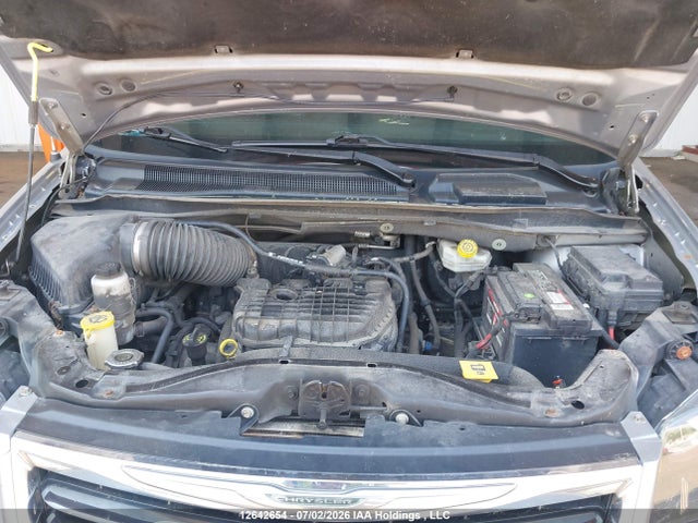 12642654 :رقم المزاد ، 2C4RC1HG6ER361008 vin ، 2014 Chrysler Town & Country S مزاد بيع