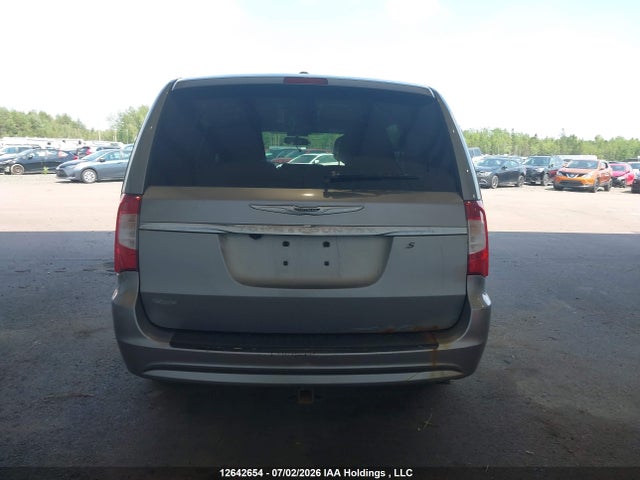 12642654 :رقم المزاد ، 2C4RC1HG6ER361008 vin ، 2014 Chrysler Town & Country S مزاد بيع