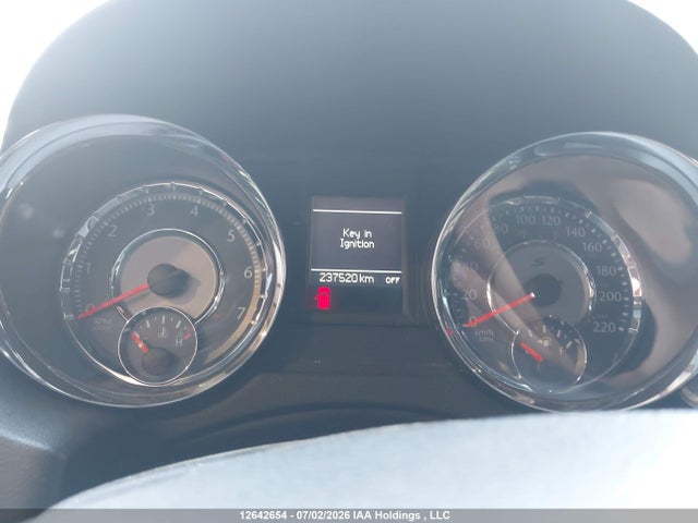 12642654 :رقم المزاد ، 2C4RC1HG6ER361008 vin ، 2014 Chrysler Town & Country S مزاد بيع