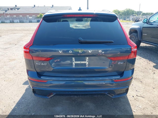 Volvo XC60 PLUS 2023 LYV062RW2PB344296 Image 17