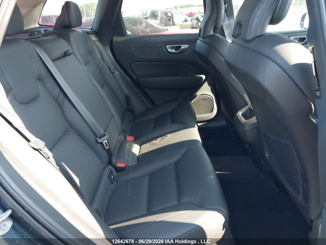 Volvo XC60 PLUS 2023 LYV062RW2PB344296 Image 8