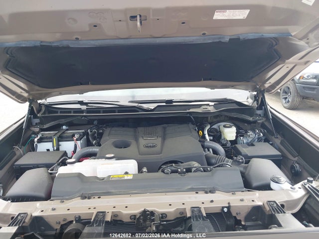 Aukcja sprzedaży 2026 Toyota Tundra, vin: 5TFWA5EC1TX055527, numer aukcji: 12642682