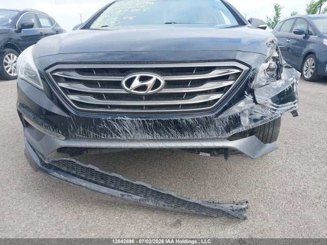 12642696 :رقم المزاد ، 5NPE34AF7FH087365 vin ، 2015 Hyundai Sonata Sport/limited مزاد بيع