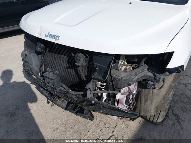 12642702 :رقم المزاد ، 1C4RJFJG0JC289495 vin ، 2018 Jeep Grand Cherokee Summit مزاد بيع