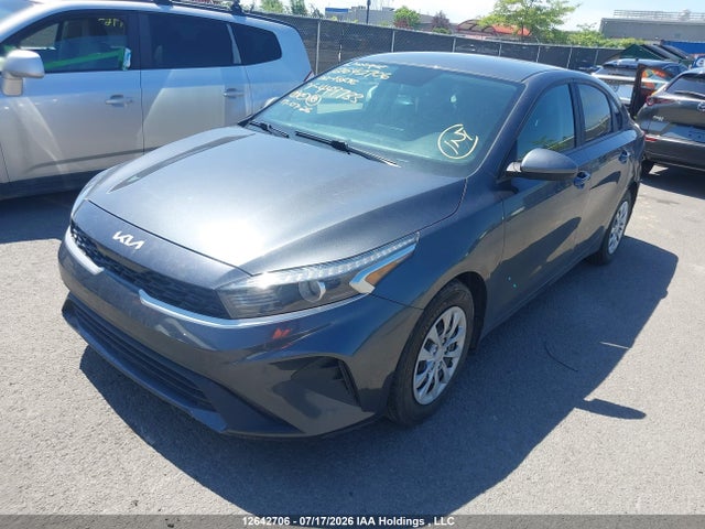 KIA FORTE LX 2022 3KPF24AD1NE449733 Image 2
