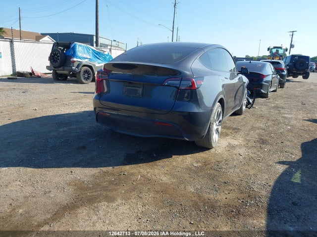 Продаж на аукціоні авто 2024 Tesla Model Y Long Range/rwd, vin: 7SAYGDED1RF025024, номер лоту: 12642713