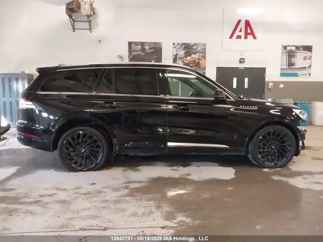 5LM5J7XC1NGL05557 Lincoln Aviator Reserve
