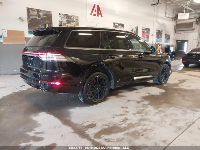 5LM5J7XC1NGL05557 Lincoln Aviator Reserve