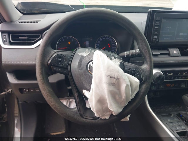 12642752 :رقم المزاد ، 2T3B1RFV5LC095234 vin ، 2020 Toyota Rav4 Le مزاد بيع