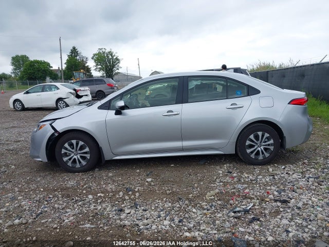 Toyota Corolla Hybrid 2026 JTDBCMFE4T3145636 Image 13