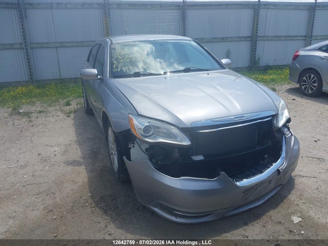 Продажа на аукционе авто 2013 Chrysler 200 Lx, vin: 1C3CCBAB3DN515314, номер лота: 12642759