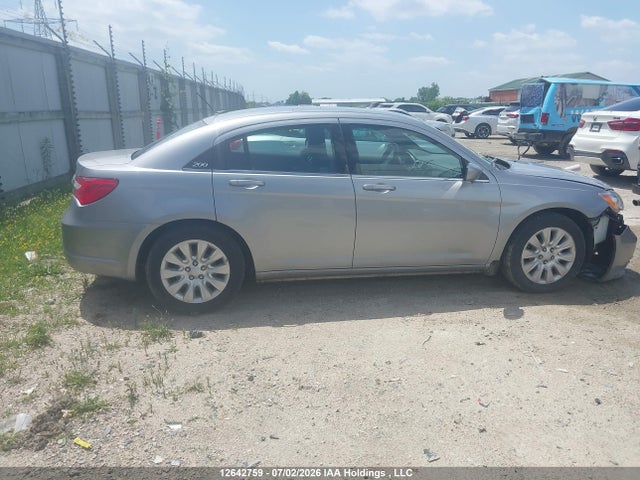 Продажа на аукционе авто 2013 Chrysler 200 Lx, vin: 1C3CCBAB3DN515314, номер лота: 12642759
