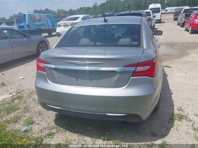 Продажа на аукционе авто 2013 Chrysler 200 Lx, vin: 1C3CCBAB3DN515314, номер лота: 12642759