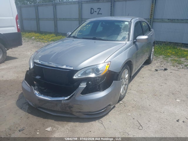 Продажа на аукционе авто 2013 Chrysler 200 Lx, vin: 1C3CCBAB3DN515314, номер лота: 12642759