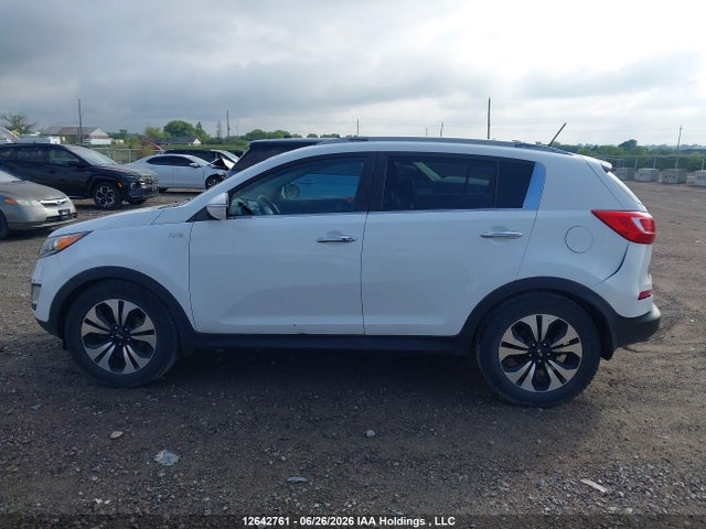 12642761 :رقم المزاد ، KNDPCCA60B7153045 vin ، 2011 Kia Sportage Sx مزاد بيع