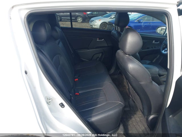 12642761 :رقم المزاد ، KNDPCCA60B7153045 vin ، 2011 Kia Sportage Sx مزاد بيع