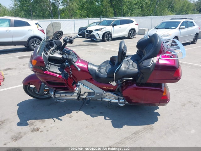 12642769 :رقم المزاد ، 1HFSC47584A300867 vin ، 2004 Honda Gl1800 A مزاد بيع