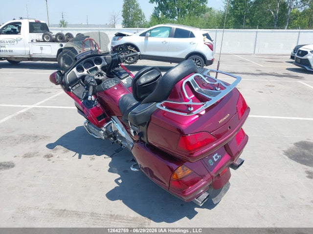 2004 Honda Gl1800 A მანქანა იყიდება აუქციონზე, vin: 1HFSC47584A300867, აუქციონის ნომერი: 12642769
