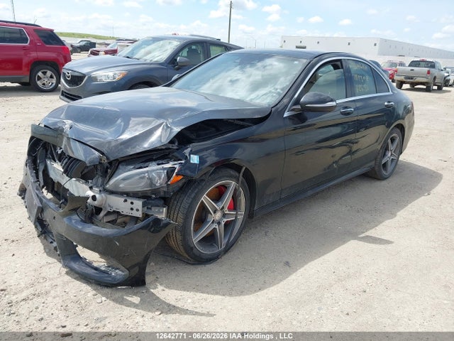 Aukcja sprzedaży 2015 Mercedes-benz C 400 4matic, vin: 55SWF6GB1FU018809, numer aukcji: 12642771