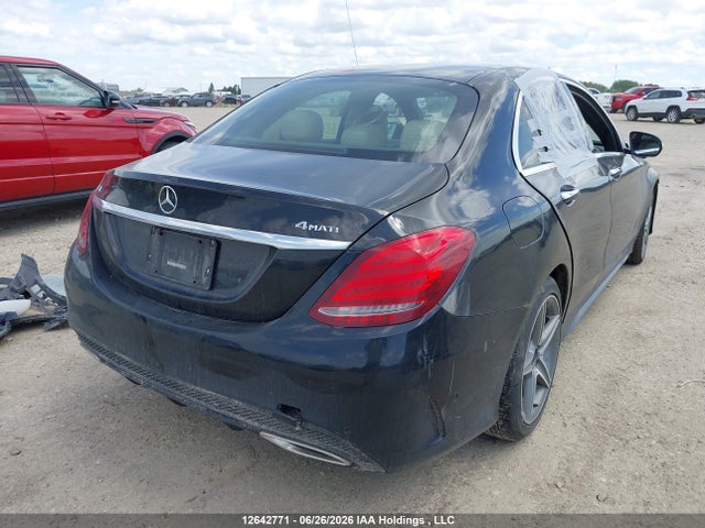 Aukcja sprzedaży 2015 Mercedes-benz C 400 4matic, vin: 55SWF6GB1FU018809, numer aukcji: 12642771