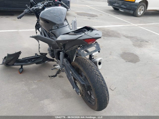 Продаж на аукціоні авто 2024 Yamaha Yzfr3 A, vin: MH3RH18N6RK002800, номер лоту: 12642776