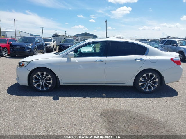 2015 Honda Accord Sport მანქანა იყიდება აუქციონზე, vin: 1HGCR2F56FA809010, აუქციონის ნომერი: 12642779