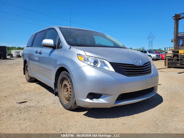 Toyota Sienna 2014 5TDZK3DC9ES470751 Image 1