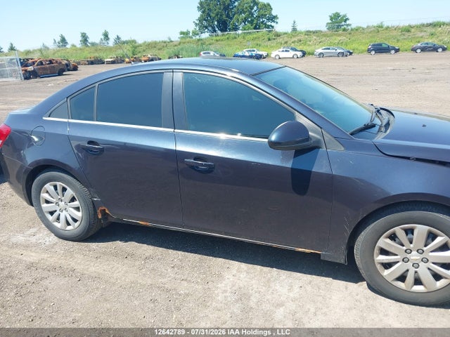 Chevrolet Cruze 2014 1G1PC5SB2E7314791 Image 13
