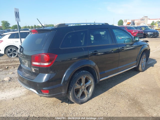 Dodge Journey Crossroad 2017 3C4PDDGG9HT638873 Image 4