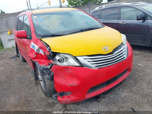 Toyota Sienna Le V6 2015 5TDKK3DC8FS574151 главное изображение