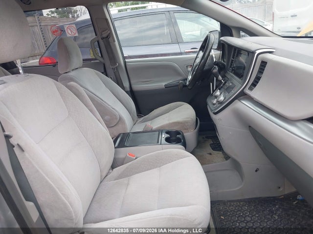 Toyota Sienna Le V6 2015 5TDKK3DC8FS574151 Image 5
