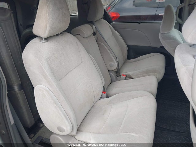 Toyota Sienna Le V6 2015 5TDKK3DC8FS574151 Image 8
