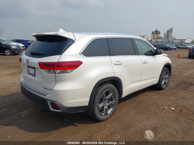 Toyota Highlander Limited 2017 5TDDZRFH7HS400851 Image 4