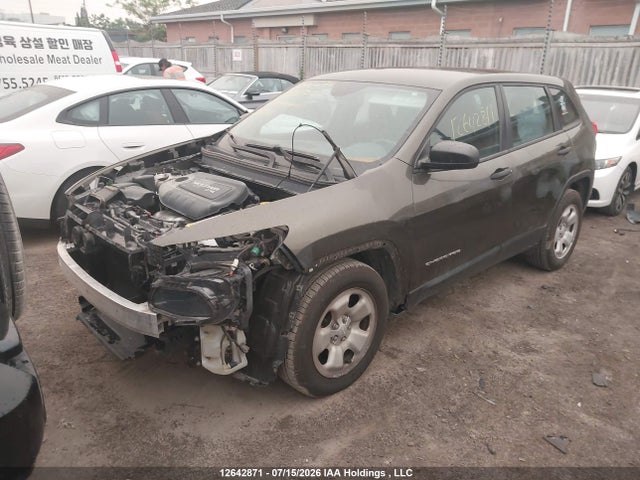 1C4PJLAB8FW738177 Jeep Cherokee Sport