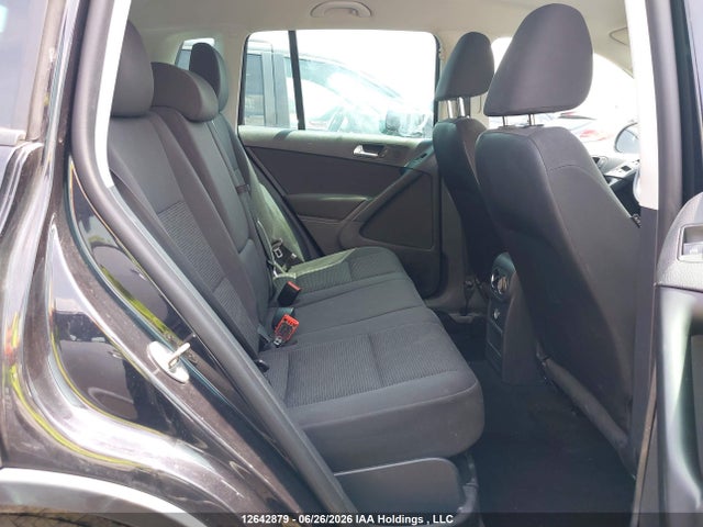 Продажа на аукционе авто 2015 Volkswagen Tiguan S/se/sel/r-line, vin: WVGJV7AXXFW609804, номер лота: 12642879