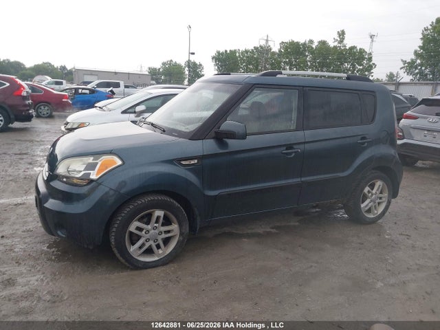 Продажа на аукционе авто 2011 Kia Soul 2.0l 2u/2.0l 4u/2.0l 4u Burner/2.0l 4u Luxury/2.0l 4u Retro/2.0l 4u Sx, vin: KNDJT2A20B7347961, номер лота: 12642881