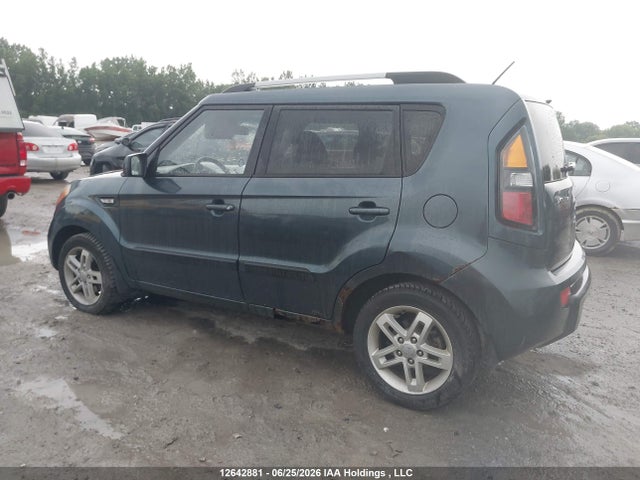 Продажа на аукционе авто 2011 Kia Soul 2.0l 2u/2.0l 4u/2.0l 4u Burner/2.0l 4u Luxury/2.0l 4u Retro/2.0l 4u Sx, vin: KNDJT2A20B7347961, номер лота: 12642881