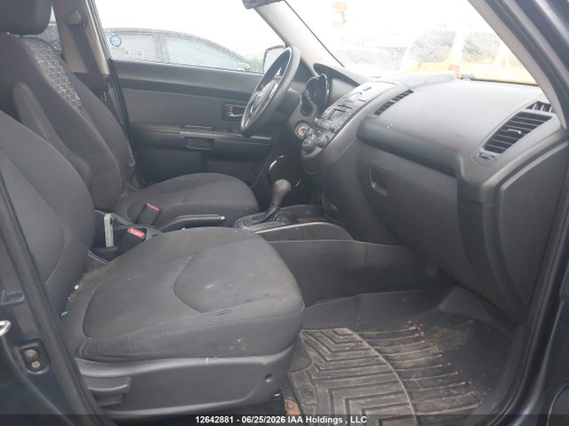 Продажа на аукционе авто 2011 Kia Soul 2.0l 2u/2.0l 4u/2.0l 4u Burner/2.0l 4u Luxury/2.0l 4u Retro/2.0l 4u Sx, vin: KNDJT2A20B7347961, номер лота: 12642881