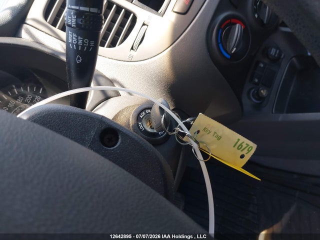 12642895 :رقم المزاد ، KNADE123566148793 vin ، 2006 Kia Rio Ex مزاد بيع