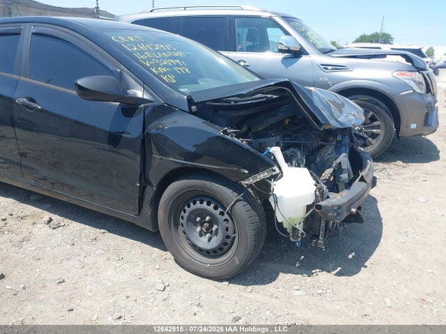 Продажа на аукционе авто 2016 Hyundai Elantra Gt, vin: KMHD25LH1GU321991, номер лота: 12642915