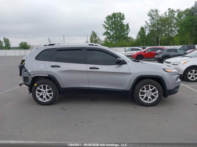 Продажа на аукционе авто 2017 Jeep Cherokee Sport, vin: 1C4PJMAB7HD224860, номер лота: 12642931