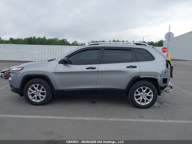 Продажа на аукционе авто 2017 Jeep Cherokee Sport, vin: 1C4PJMAB7HD224860, номер лота: 12642931
