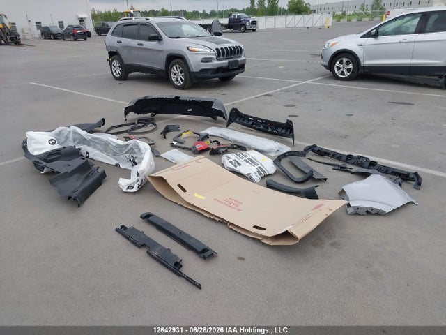 Продажа на аукционе авто 2017 Jeep Cherokee Sport, vin: 1C4PJMAB7HD224860, номер лота: 12642931